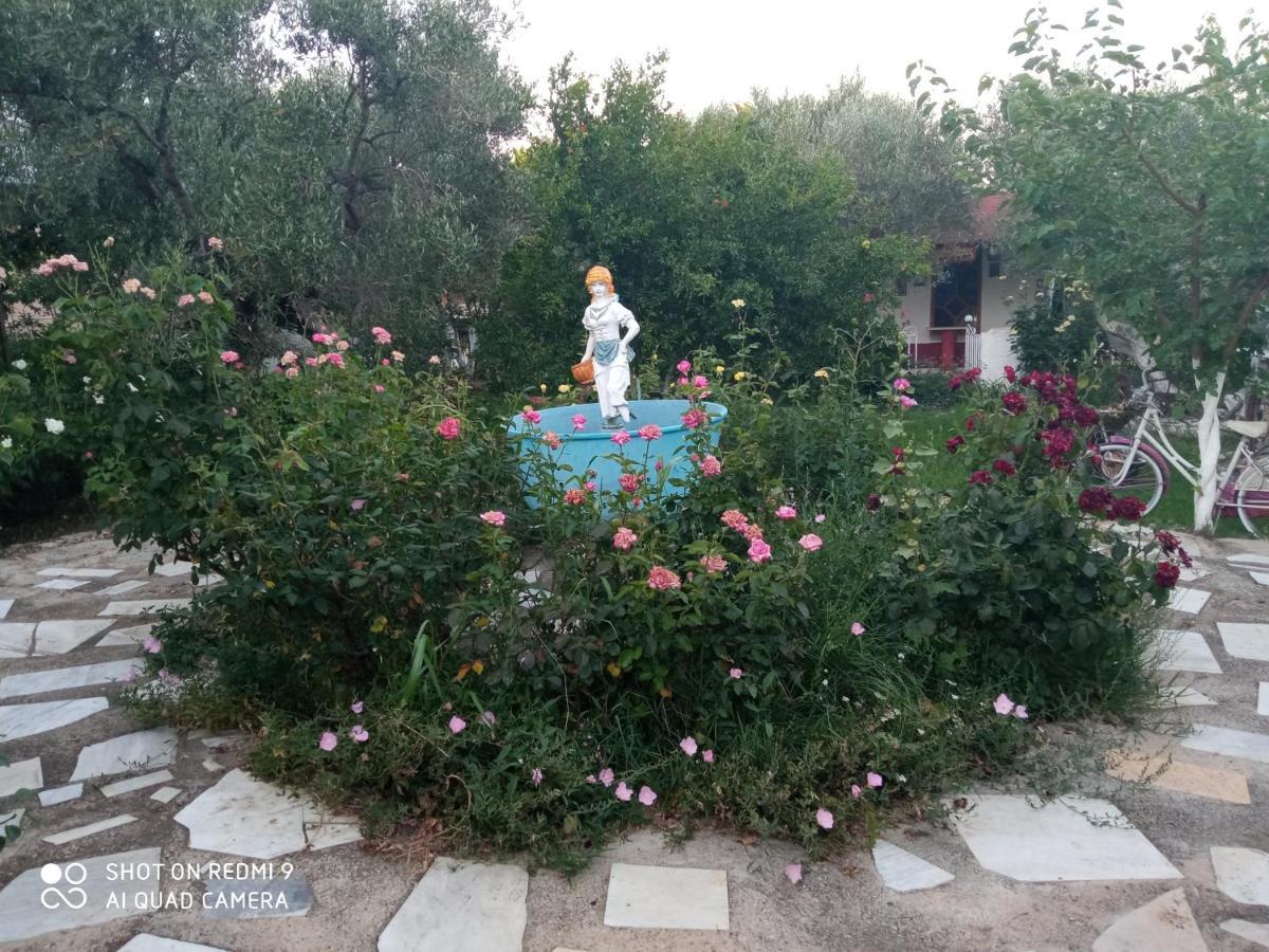 Bella-Caza Apartment Makri Luaran gambar