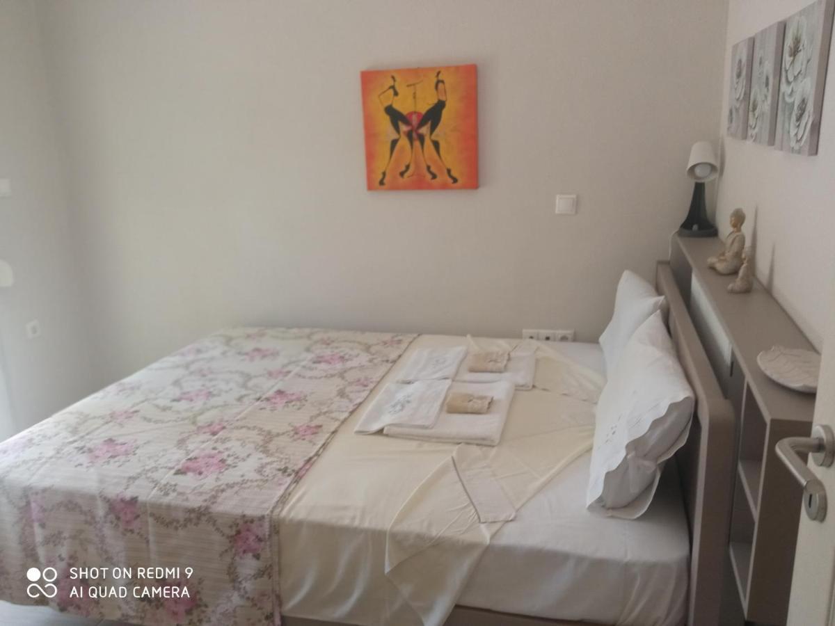 Bella-Caza Apartment Makri Luaran gambar